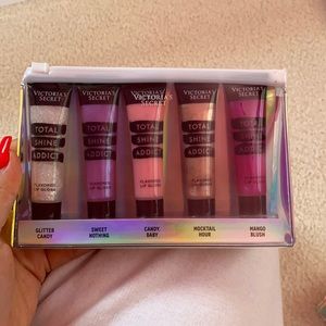 Victoria’s Secret Bundle of Glosses